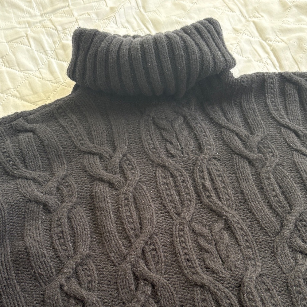 Ralph Lauren Black Label Fringed Cable Knit Sweater - Picture 2 of 6